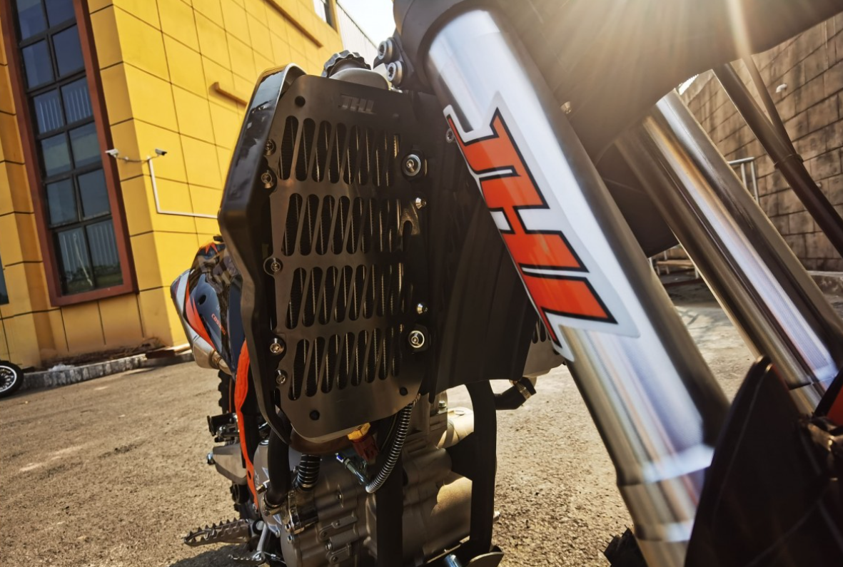 Мотоцикл JHLMOTO JHL Z6 NB300 (174MN-5) в Благовещенске