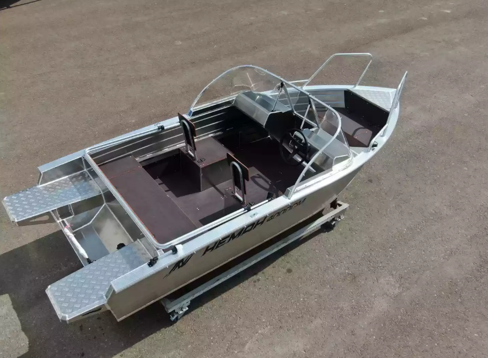 Алюминиевая лодка  Неман-400 DCM NEW в Благовещенске