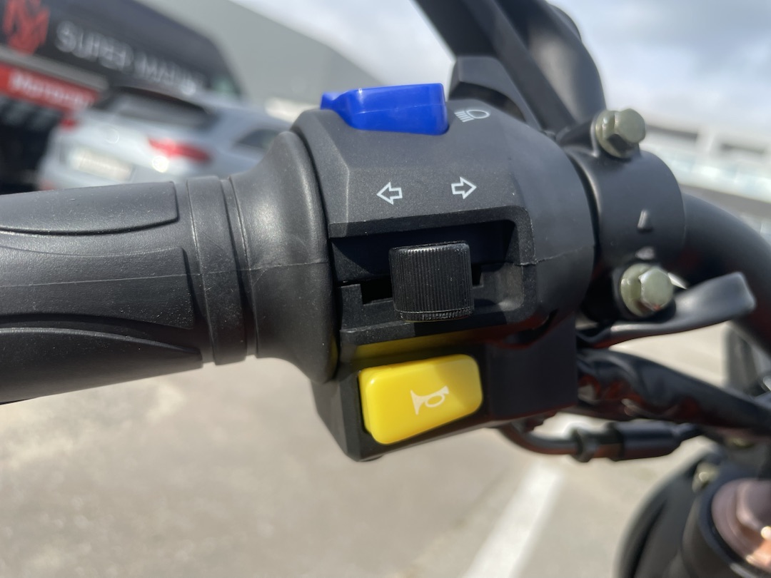 Мопед PROMAX CB150R (49) в Благовещенске