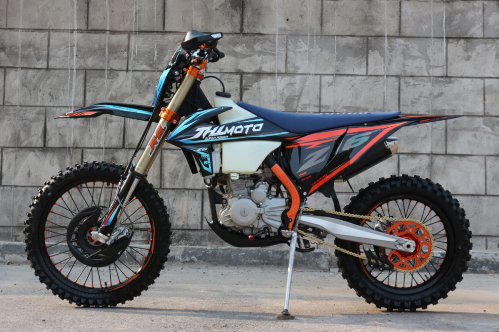 Мотоцикл JHLMOTO JHL Z6 NB300 (174MN-5) в Благовещенске