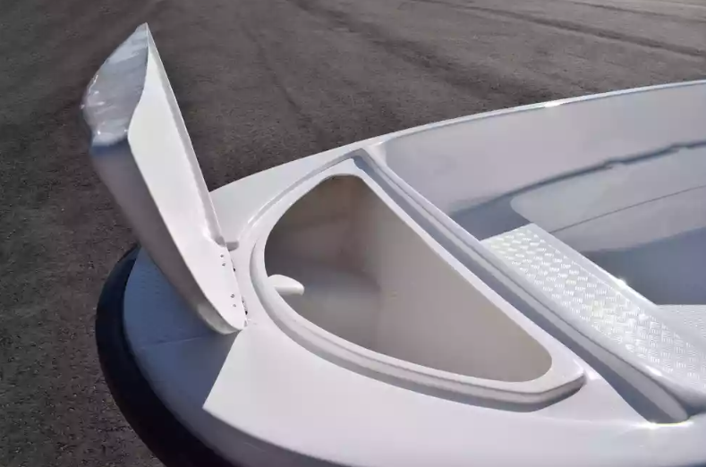 Стеклопластиковая лодка Пингвин (тримаран) в Благовещенске