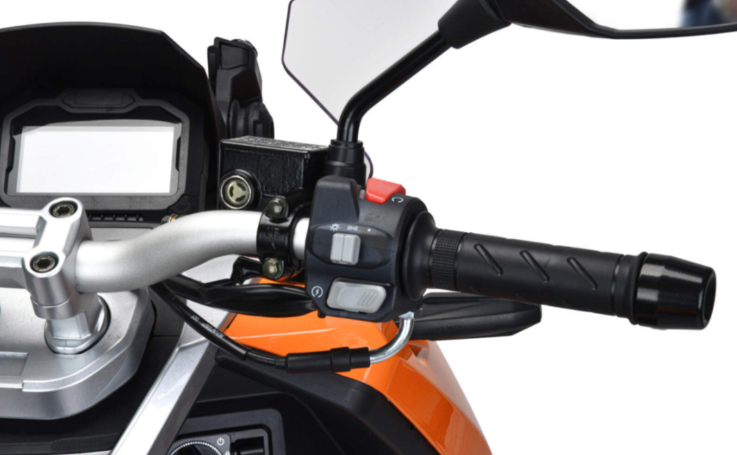 Скутер MOTOLAND (МОТОЛЕНД) T-MAX 150 в Благовещенске