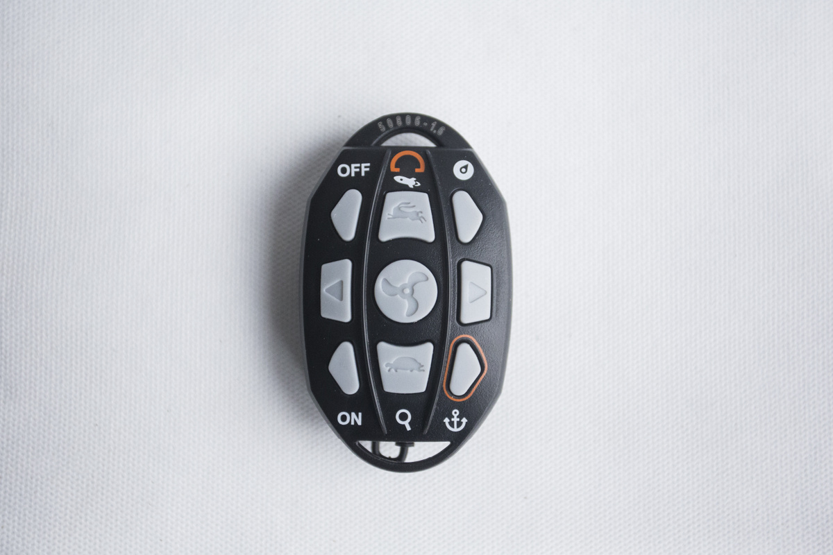 Лодочный электромотор якорь Haswing Cayman B, GPS, 12V, 55Lbs, нога 137 мм в Благовещенске