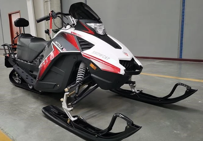 Снегоход Motax Snow Cat 180 EFI в Благовещенске
