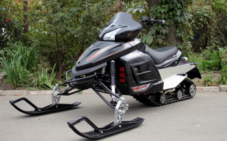 Снегоход Snow Fighter SF-300 в Благовещенске