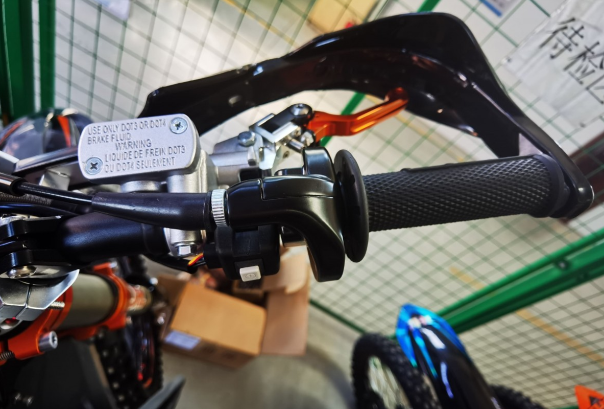 Мотоцикл JHLMOTO JHL Z4 PR250 (172FMM-5) в Благовещенске