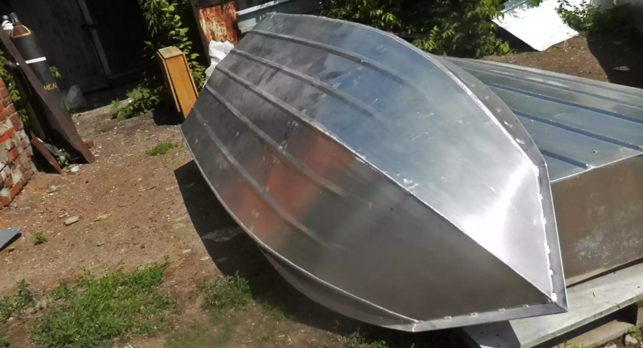 Алюминиевая лодка Вятка-Профи Вариант в Благовещенске