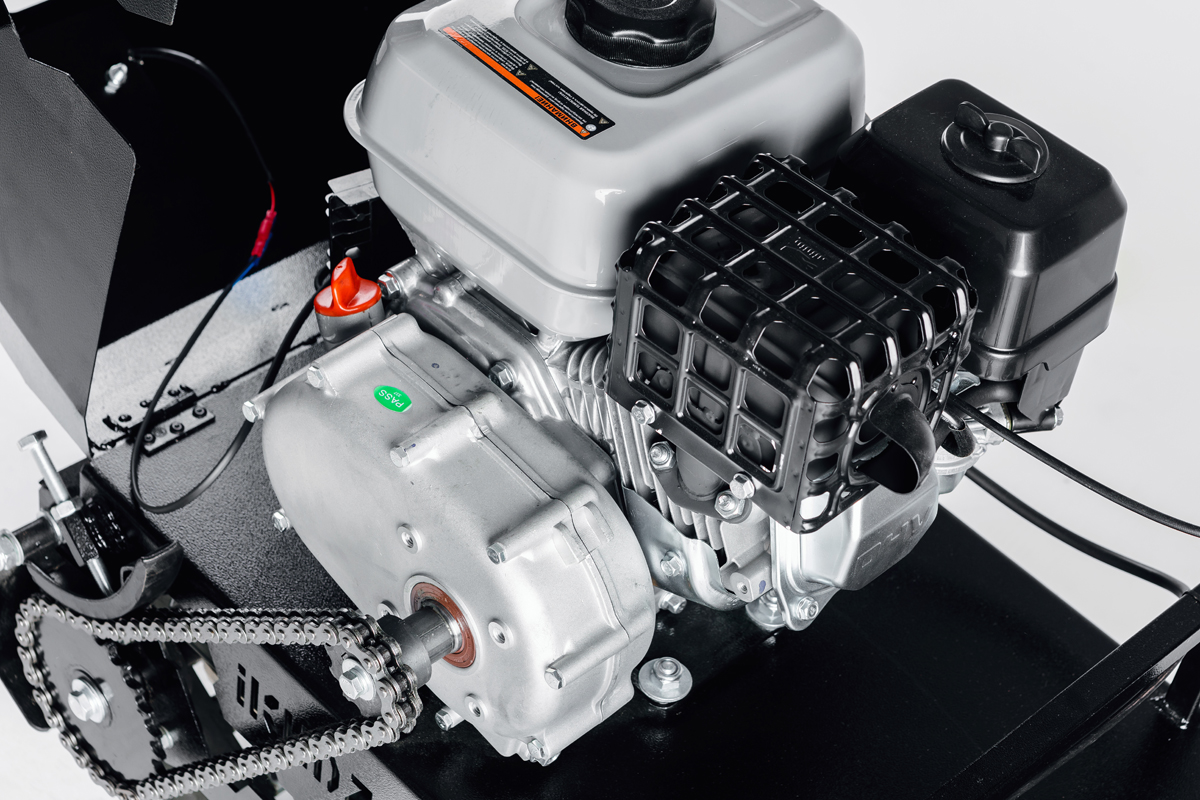 МОТОБУКСИРОВЩИК IKUDZO 1100/380 К7 в Благовещенске