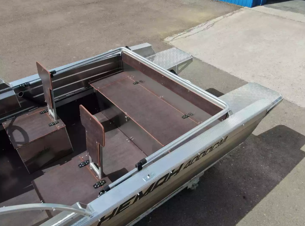 Алюминиевая лодка  Неман-400 DCM NEW в Благовещенске