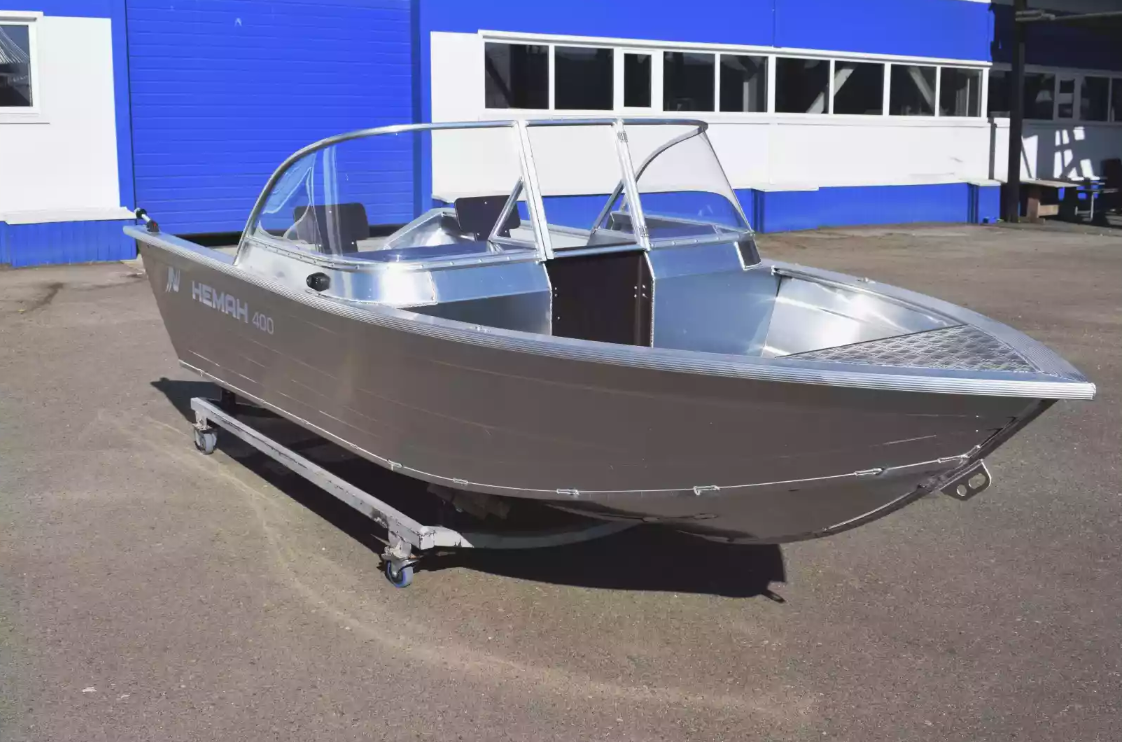 Алюминиевая лодка  Неман-400 DCM в Благовещенске