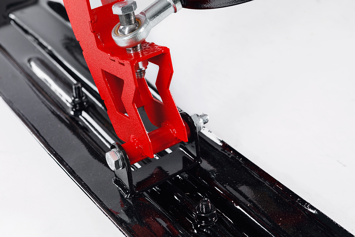 Лыжный модуль IKUDZO с подогревом ручек пластиковые лыжи в Благовещенске