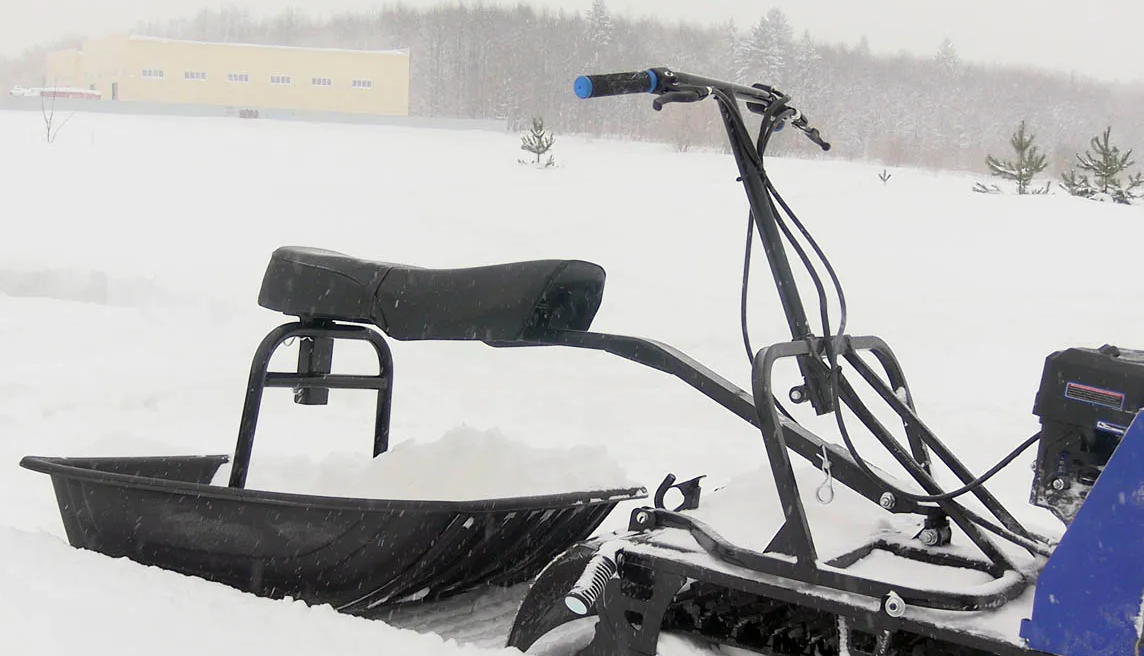 МОТОБУКСИРОВЩИК КОМПАКТНЫЙ ЛИДЕР-СИГМА-1S, 8,0+ Л.С. С МОДУЛЕМ "ТЯГАЧ" ВАРИАТОР TAV2-40 в Благовещенске