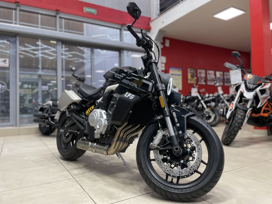 Мотоцикл Benda LFS 700 в Благовещенске