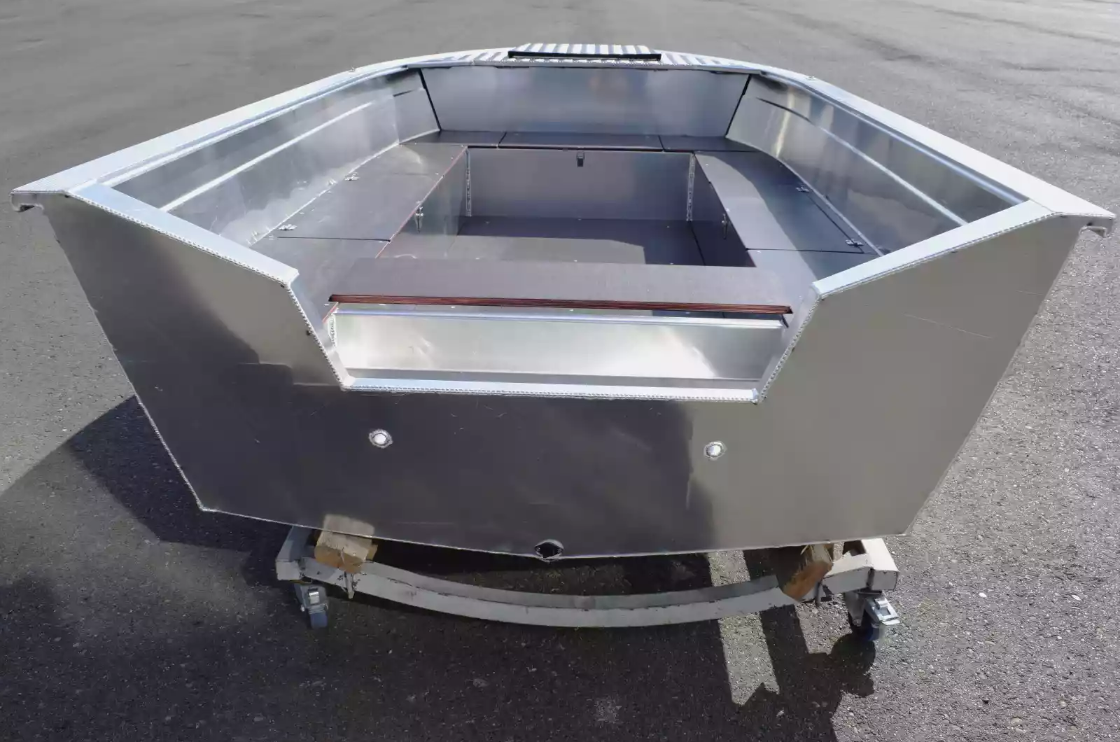 Алюминиевая лодка Неман-400 Р PRO в Благовещенске