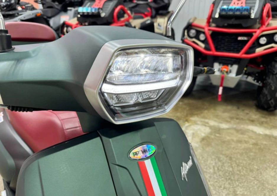 Скутер PROMAX Miami 240 (49) в Благовещенске