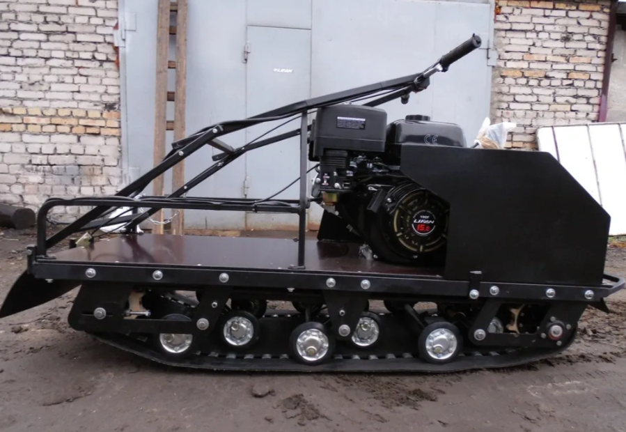 Мотобуксировщик AhtaR Зима 9 л/с с вариатором в Благовещенске