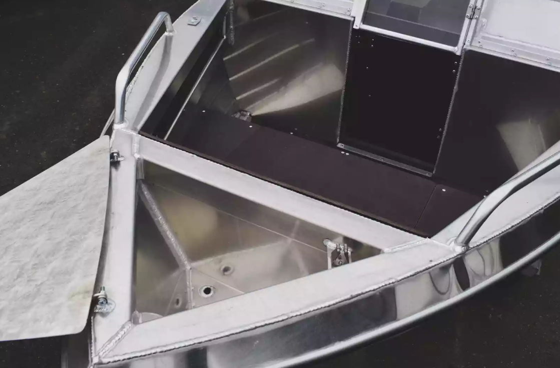 Алюминиевая лодка  Neman-400 DC в Благовещенске