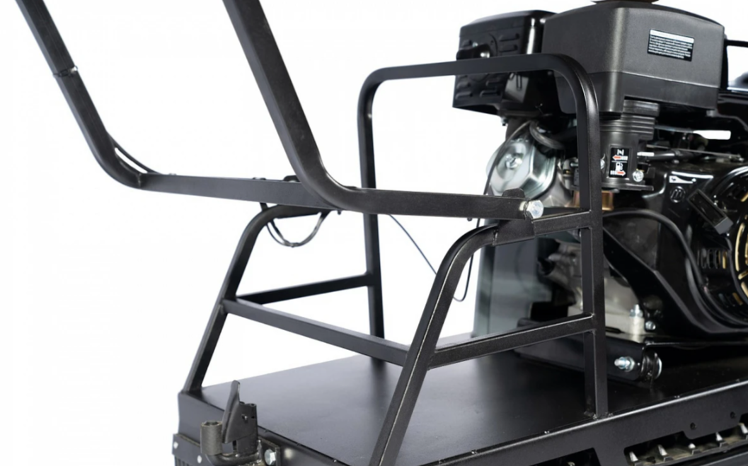 Мотобуксировщик БУРЛАК-M2 LFK 20 л.с. Промысловик в Благовещенске