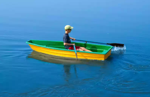 Стеклопластиковая лодка Малютка в Благовещенске