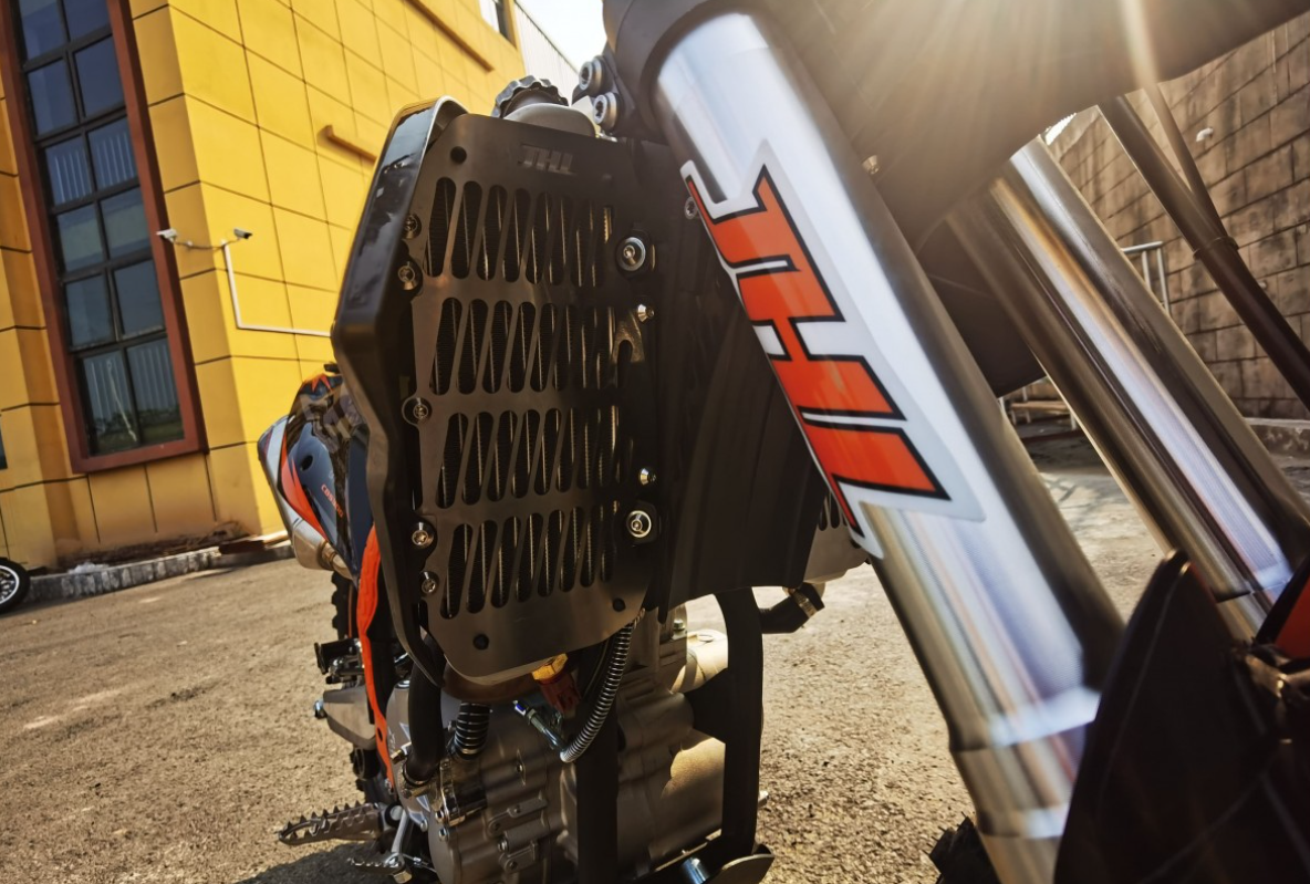 Мотоцикл JHLMOTO JHL Z5 NB300 (174MN-5) в Благовещенске