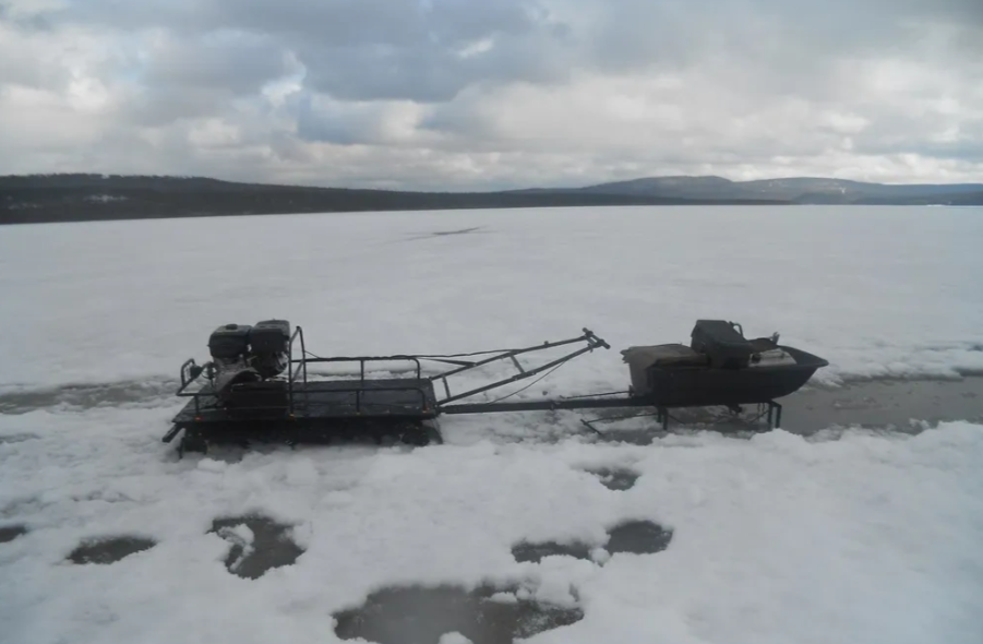 Мотобуксировщик AhtaR L 9 в Благовещенске