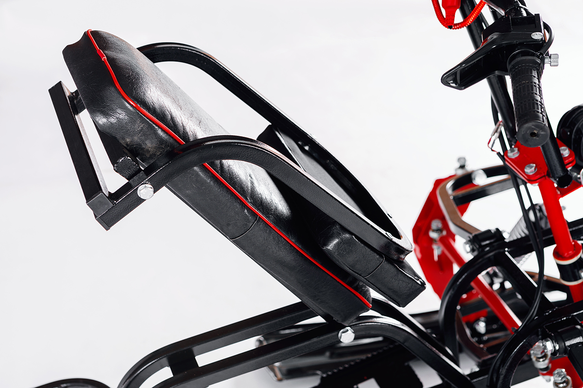 Лыжный модуль IKUDZO с подогревом ручек пластиковые лыжи в Благовещенске