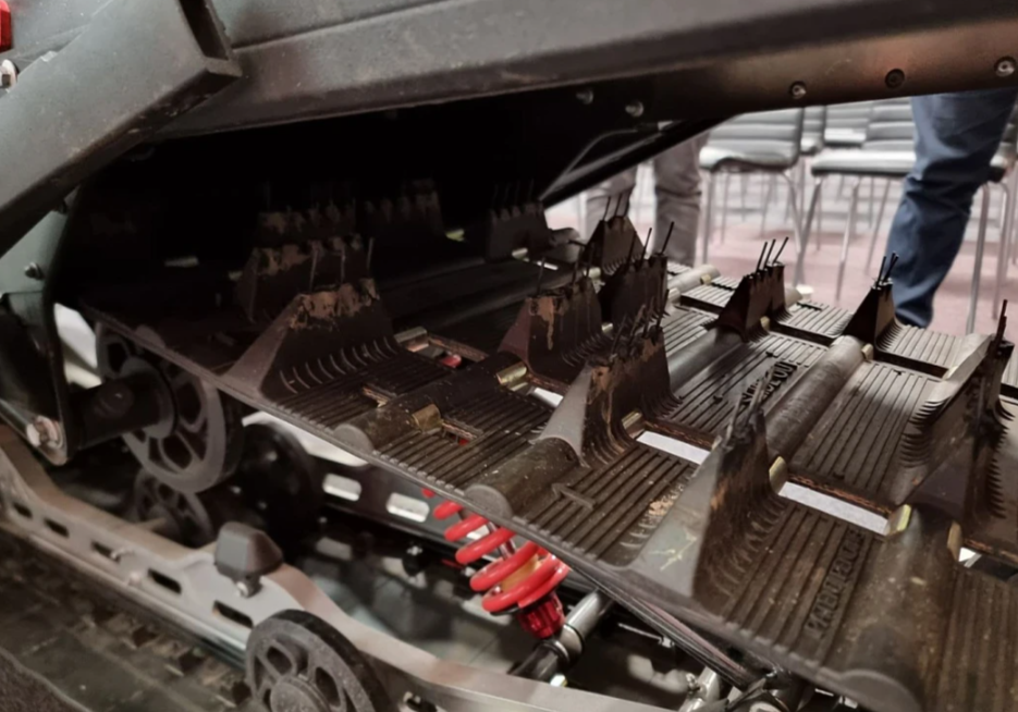 Снегоход AODES Siberiacross 1000 SWT 600mm LCD 6.8 в Благовещенске