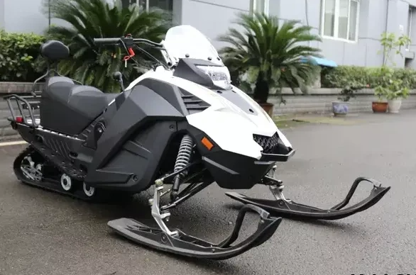 Снегоход ULAR 220 в Благовещенске