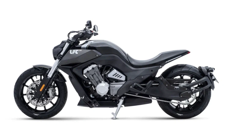 Мотоцикл Benda LFC 700 в Благовещенске