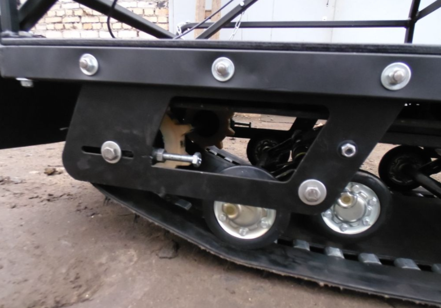 Мотобуксировщик AhtaR Зима 9 л/с с вариатором в Благовещенске