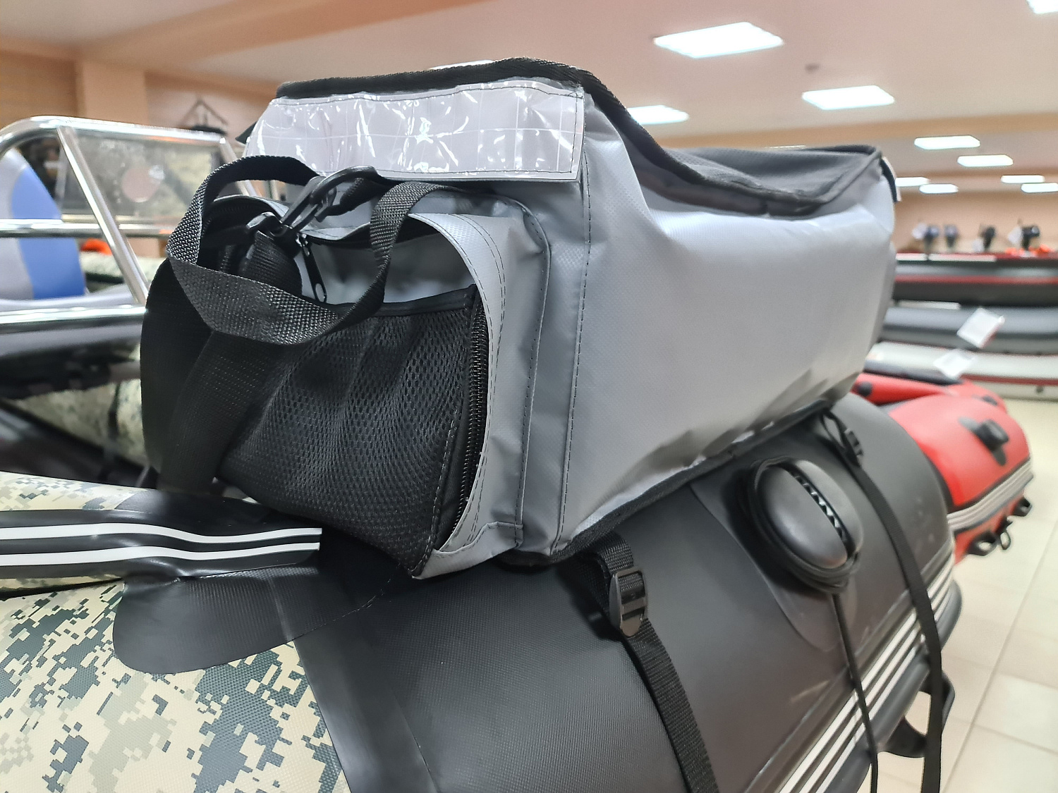 СУМКА ЛЮКС НА БАЛЛОН ДЛЯ ЛОДОК ПВХ 50Х25Х25 СМ в Благовещенске