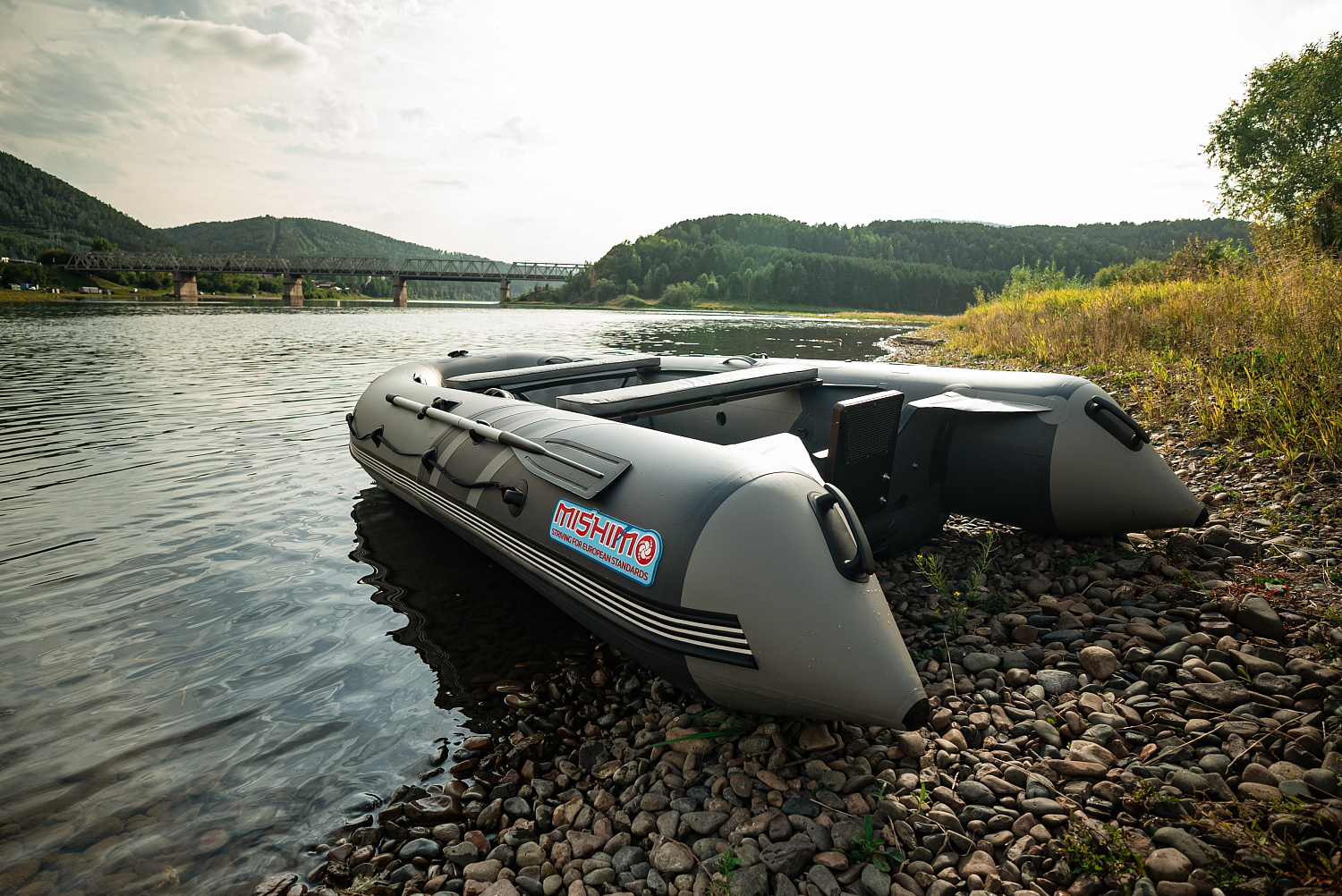 Лодка MISHIMO RIVER JET 390 под водомет в Благовещенске