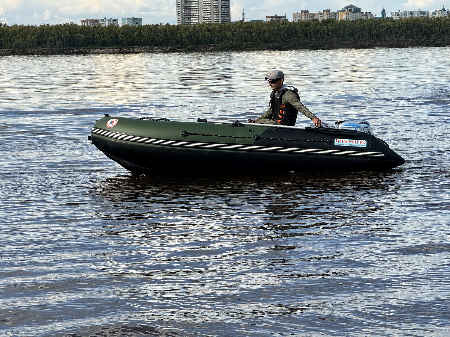 Лодка MISHIMO BIG FLOOR 380 в Благовещенске