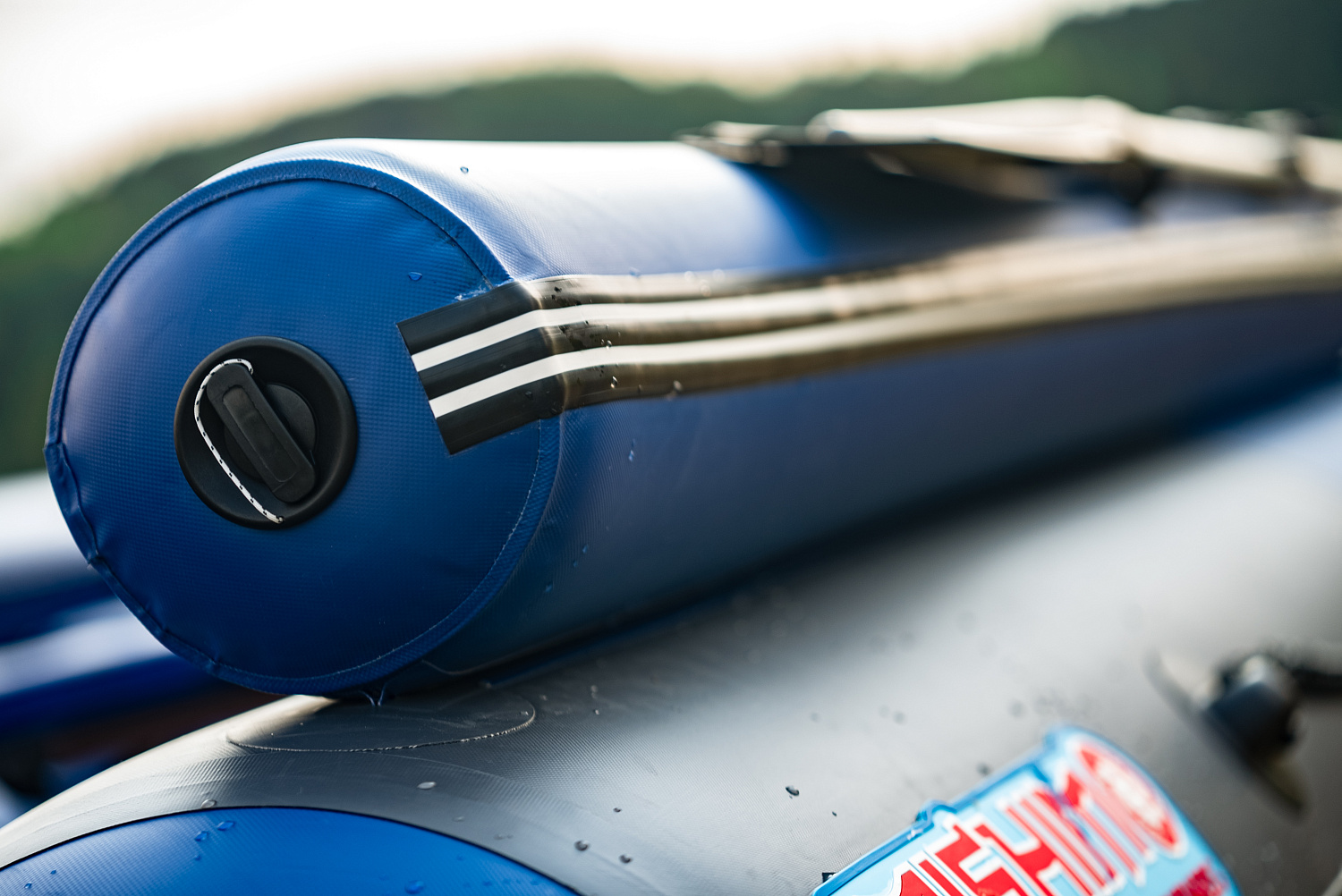 Лодка MISHIMO RIVER FJET PRO 400 под водомет в Благовещенске