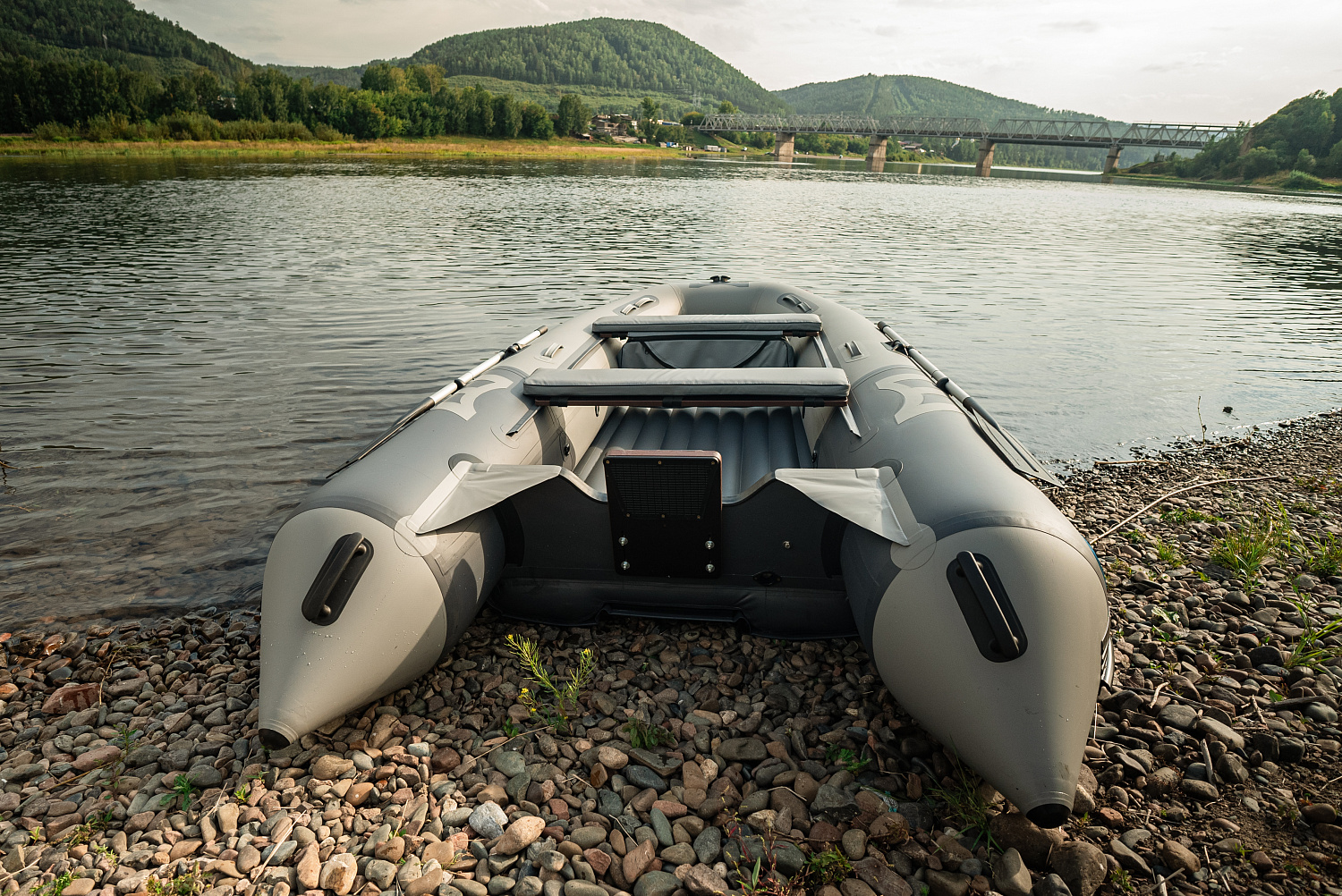 Лодка MISHIMO RIVER JET 390 под водомет в Благовещенске