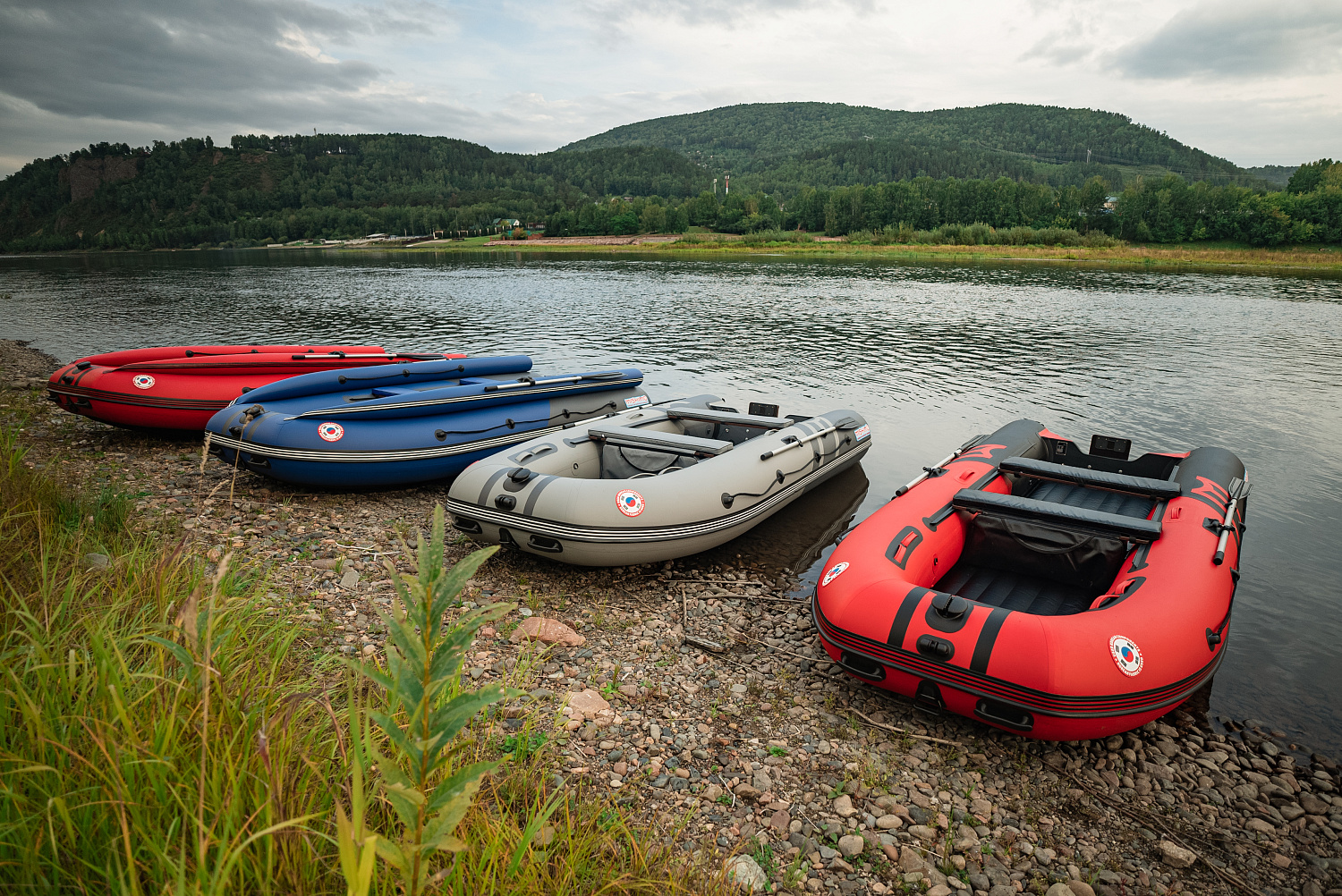 Лодка MISHIMO RIVER FJET PRO 400 под водомет в Благовещенске