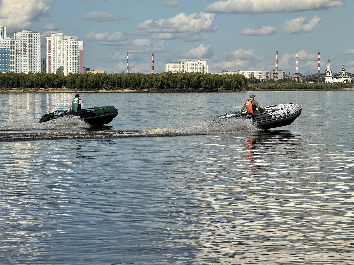 Лодка MISHIMO BIG FLOOR 440 в Благовещенске